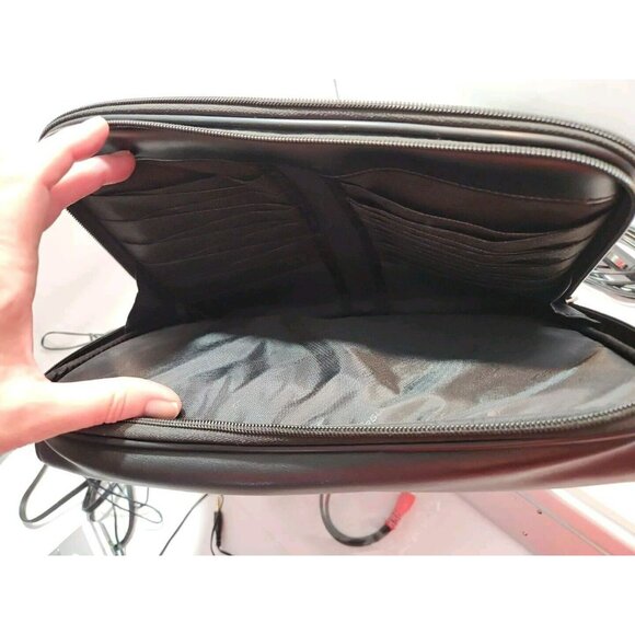 Initial IDM-1210 Portable DVD Player w/Lots of Extras for Parts Only Won't Load - Picture 12 of 12